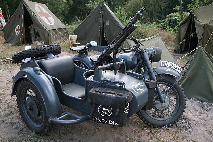 Motorcycle_Sidecar_Gillet_Herstal_720-AF_2